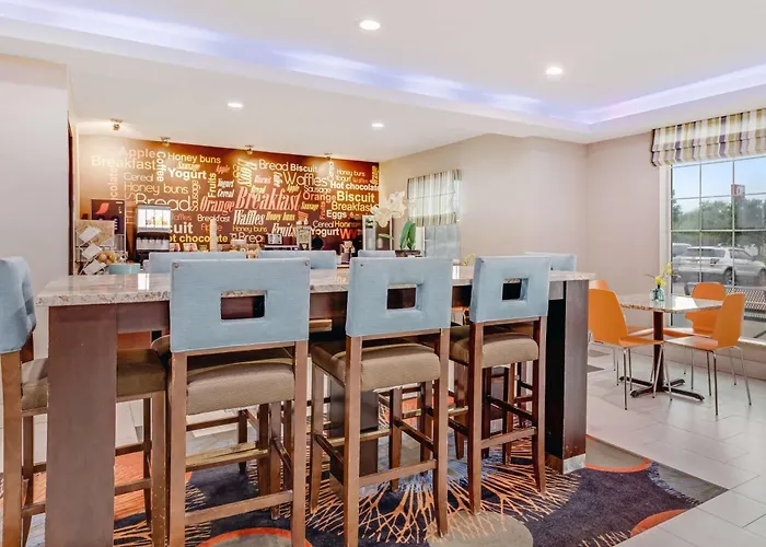 Surestay Plus Hotel By Best Western Owasso Tulsa North
