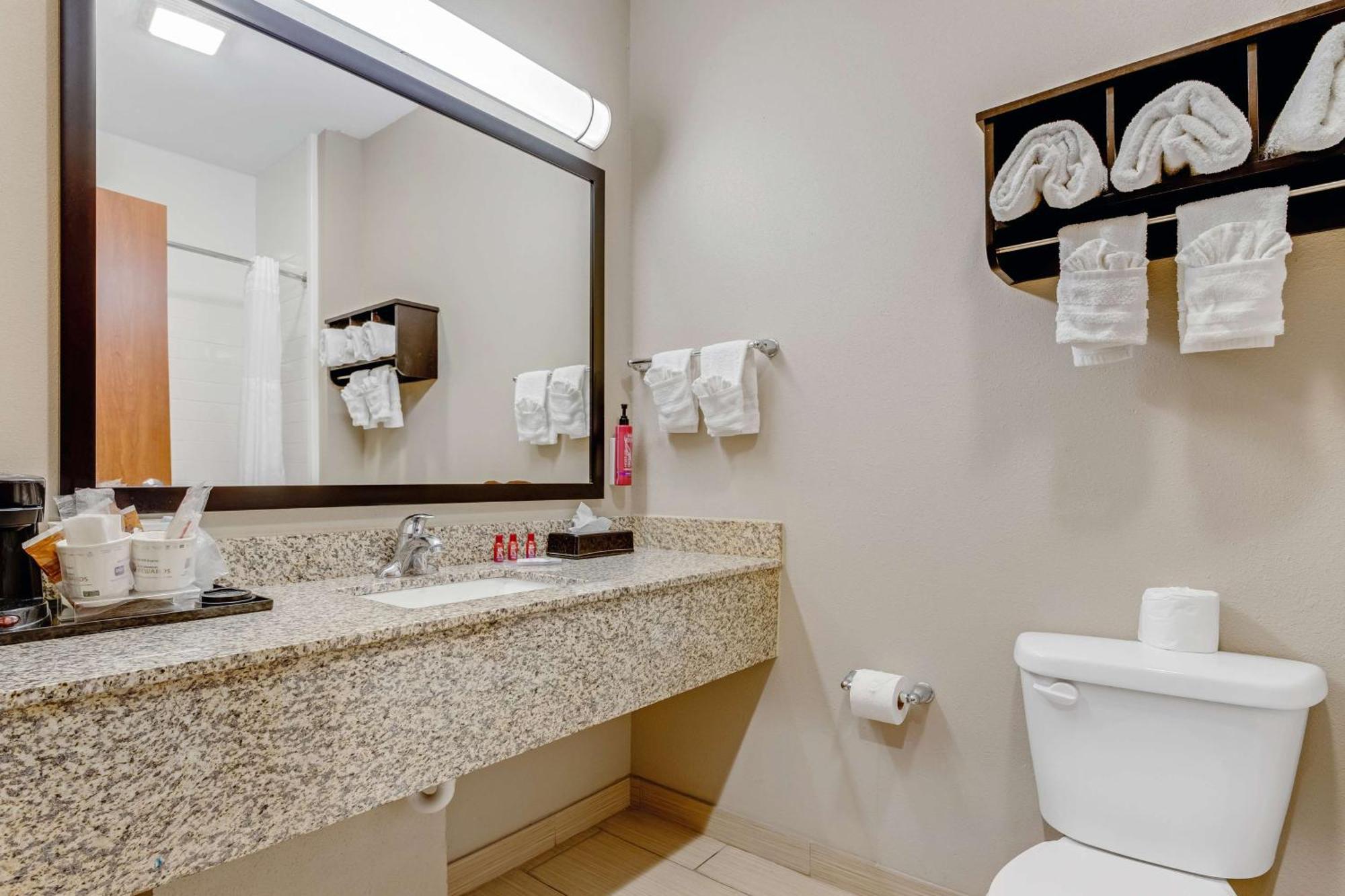 Hotel Surestay By Western Tulsa North Owasso