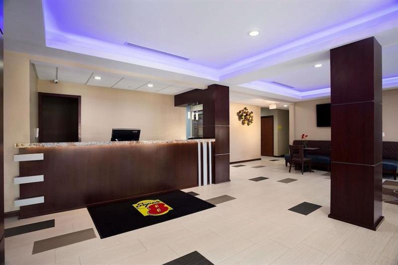 Surestay Plus By Best Western Tulsa North Hotel 3*